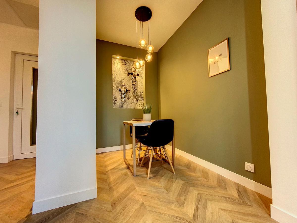 Appartchic - Appartement Standing - Plein Centre & Parking Prive Creon Luaran gambar