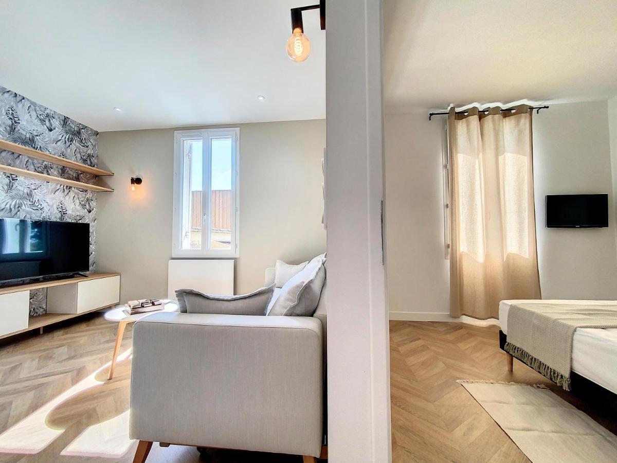Appartchic - Appartement Standing - Plein Centre & Parking Prive Creon Luaran gambar