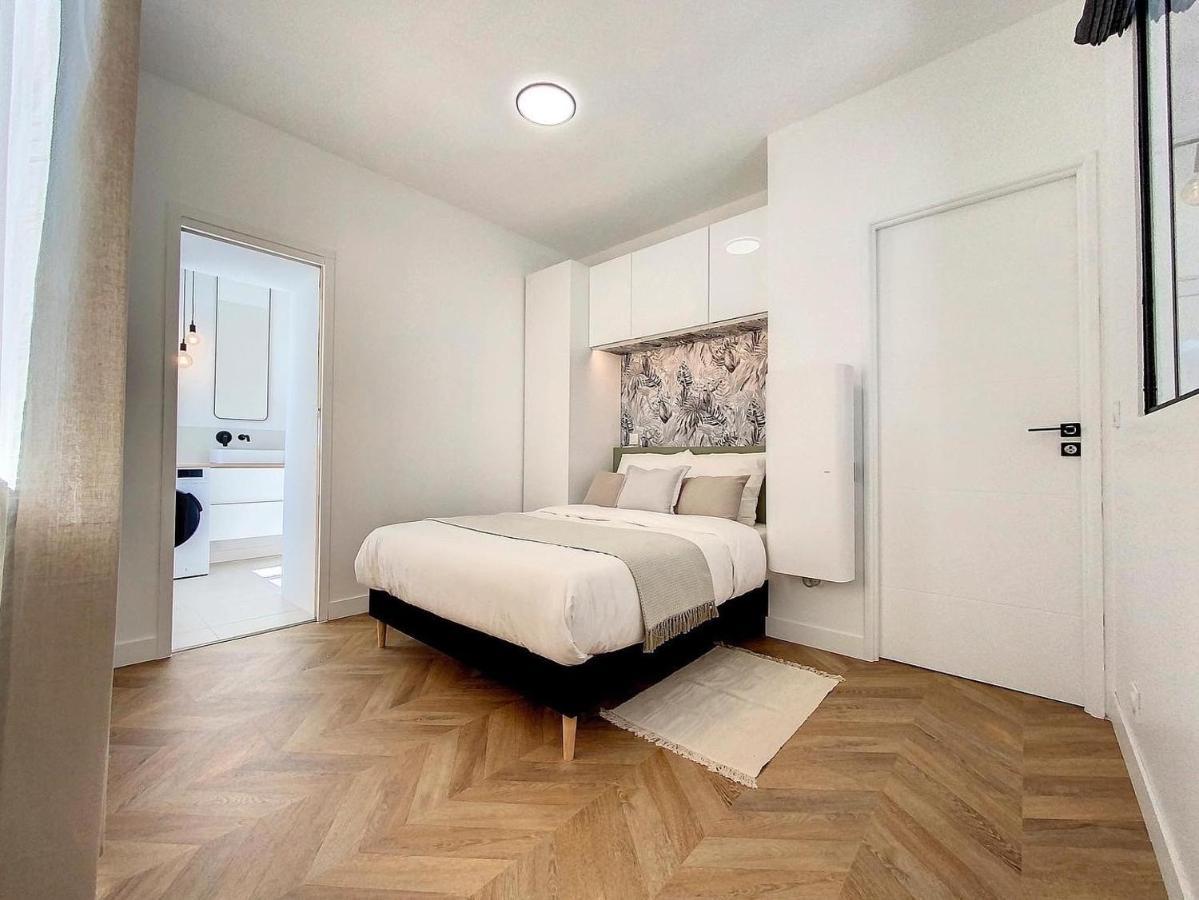 Appartchic - Appartement Standing - Plein Centre & Parking Prive Creon Luaran gambar
